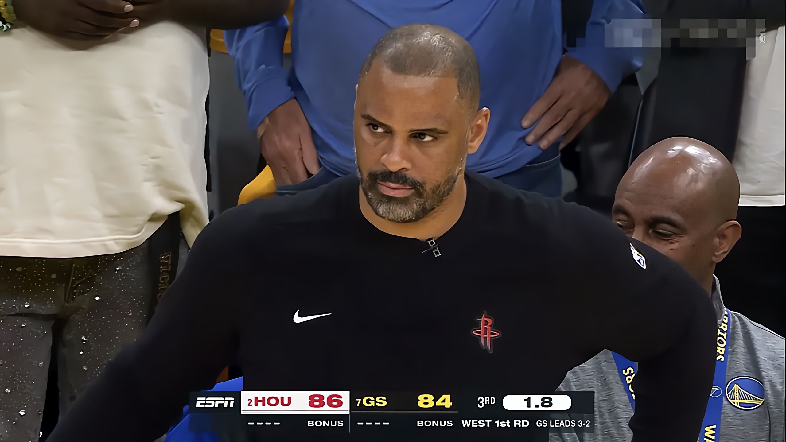 勇士队季后赛出局，主帅宣布引咎辞职，发布语言评论他的.-九游游戏平台